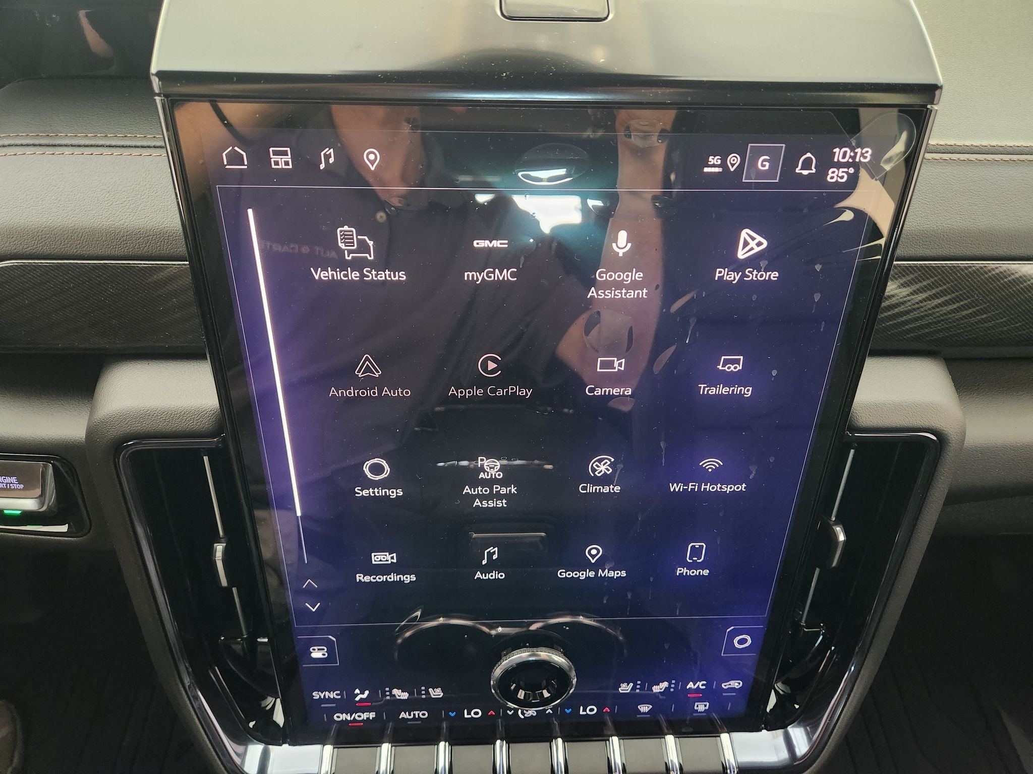 2027 GMC Yukon AT4