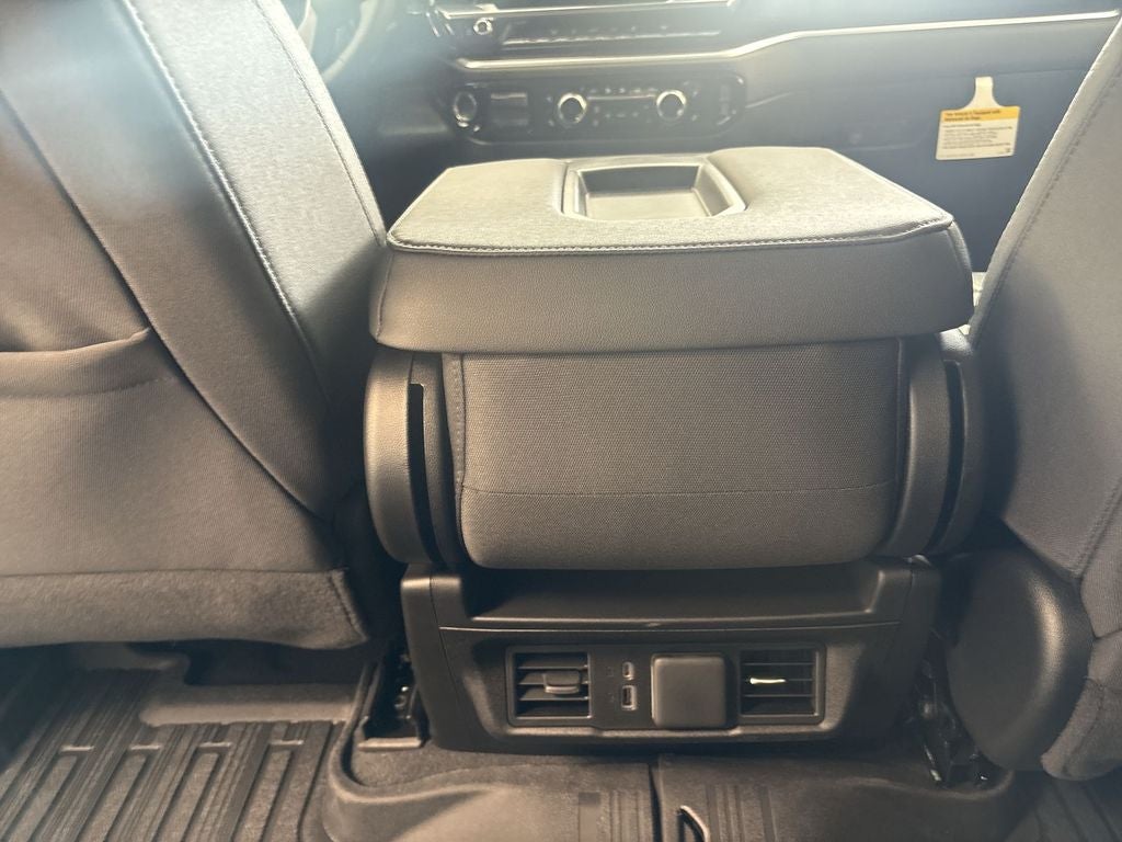 2026 GMC Sierra 3500 HD SLE DRW