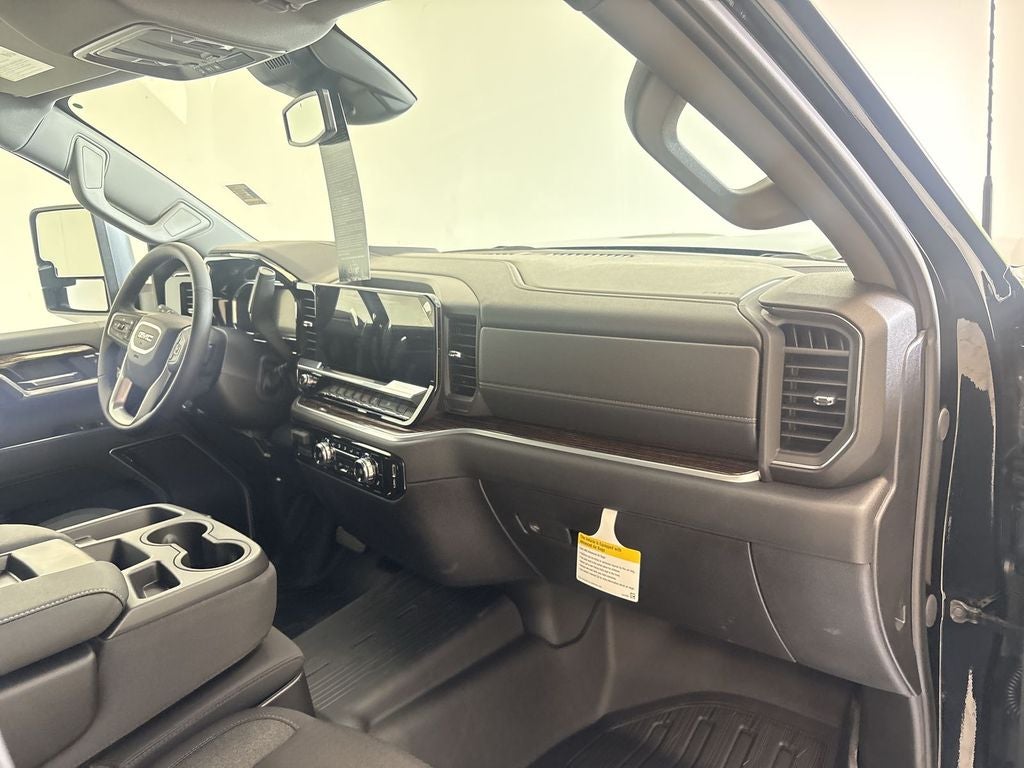 2026 GMC Sierra 3500 HD SLE DRW