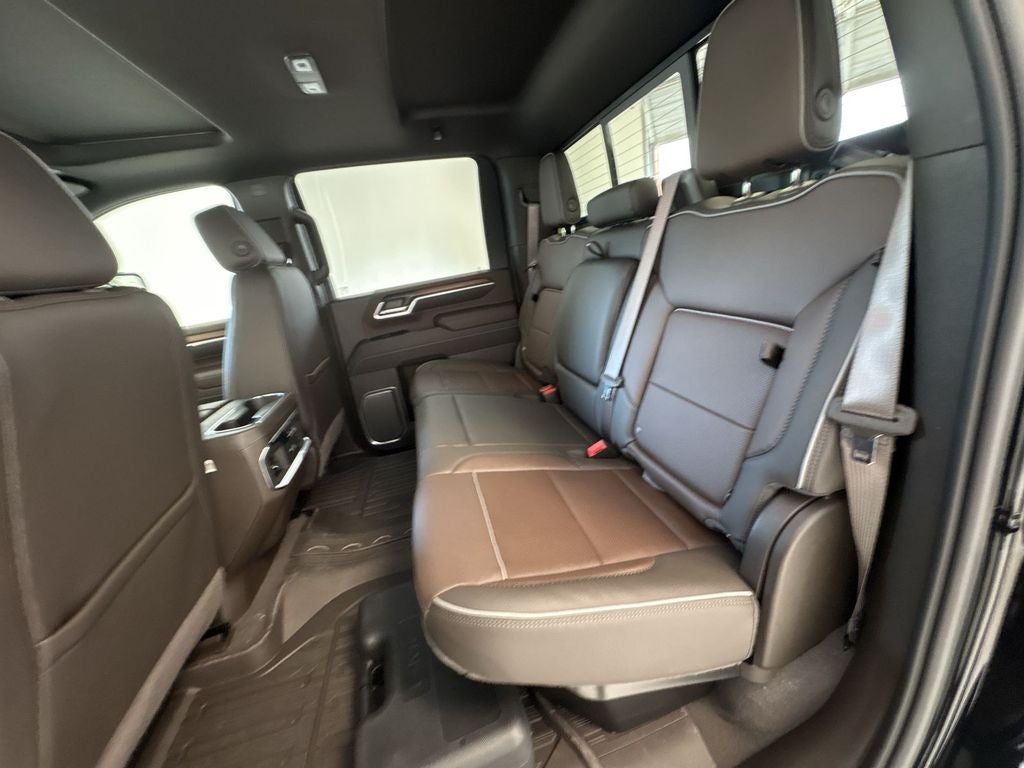 2026 GMC Sierra 3500 HD Denali DRW