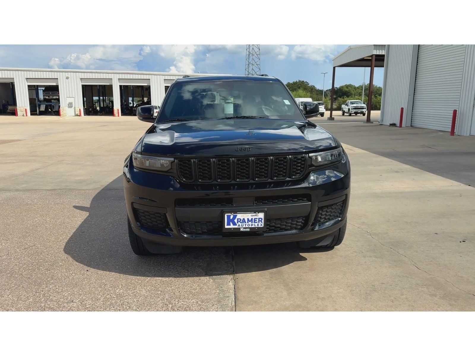 2023 Jeep Grand Cherokee L Altitude 4x2