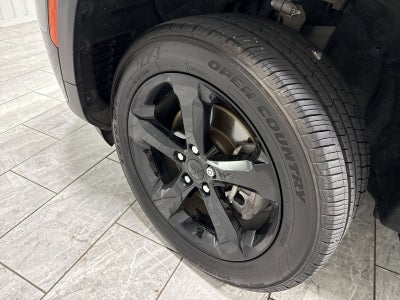 2023 Jeep Grand Cherokee L Altitude 4x2