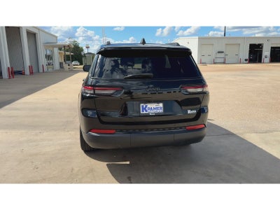 2023 Jeep Grand Cherokee L Altitude 4x2