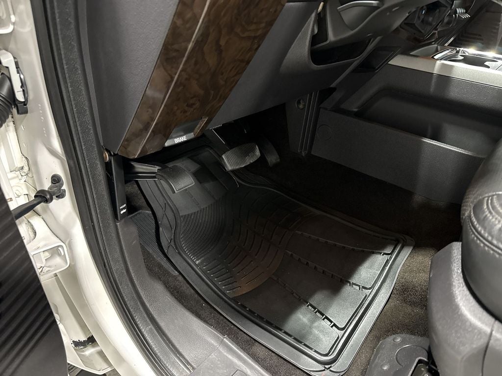 2016 Ford F-350 LARIAT