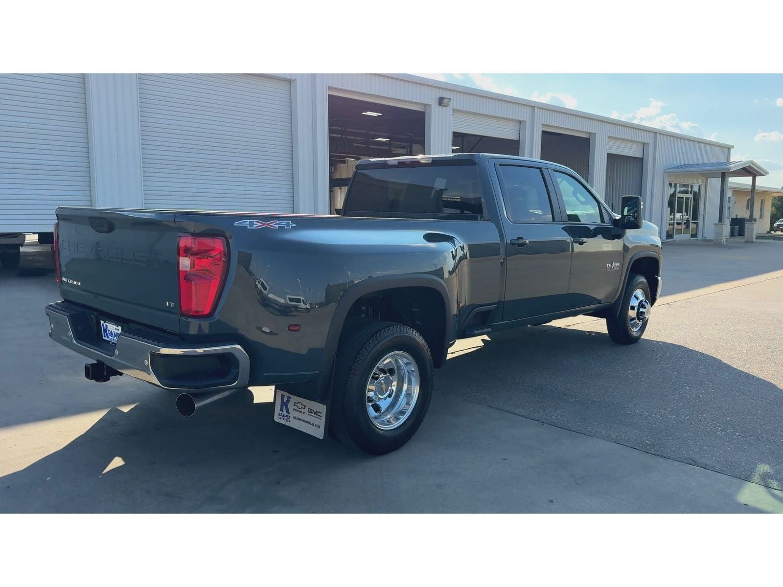 2026 Chevrolet Silverado 3500 HD LT DRW — foto 8