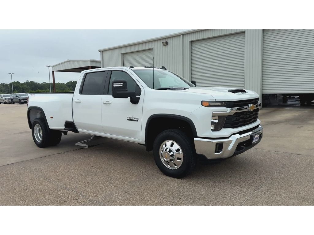 2026 Chevrolet Silverado 3500 HD LT DRW