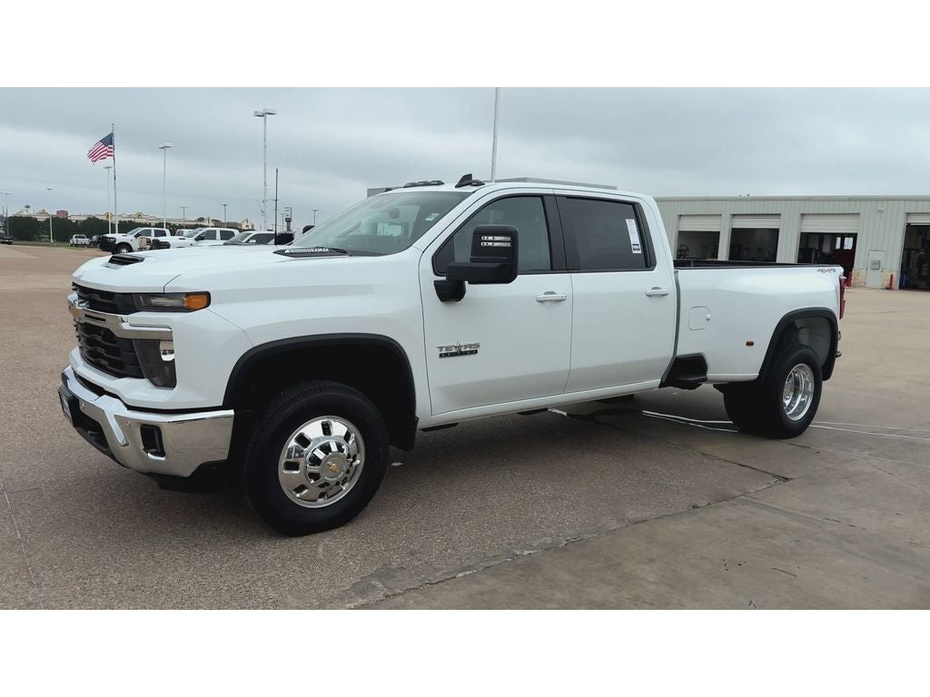 2026 Chevrolet Silverado 3500 HD LT DRW