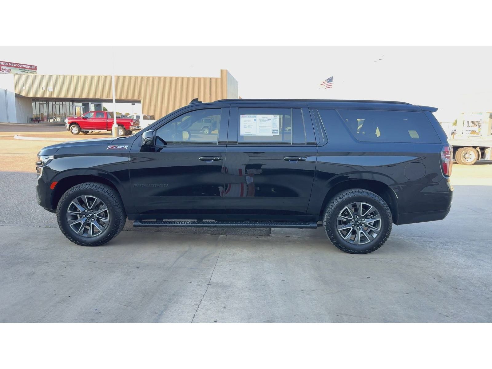 2023 Chevrolet Suburban Z71