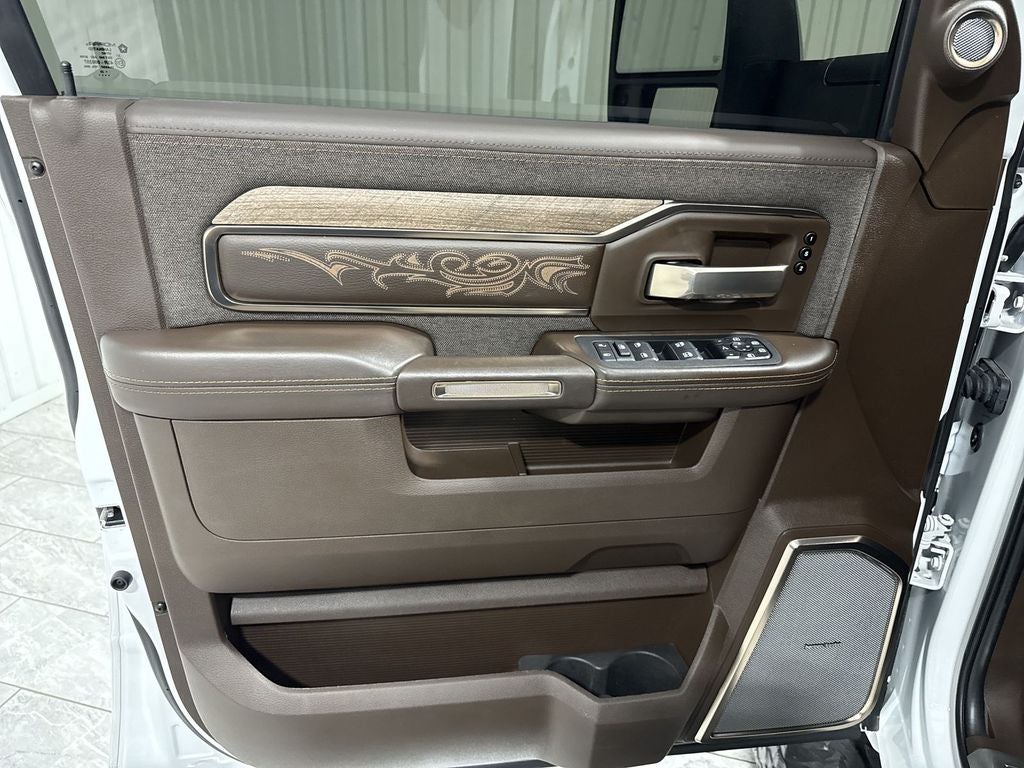 2025 RAM 3500 LimitedLimited Longhorn Mega Cab 4x4 6'4" Box