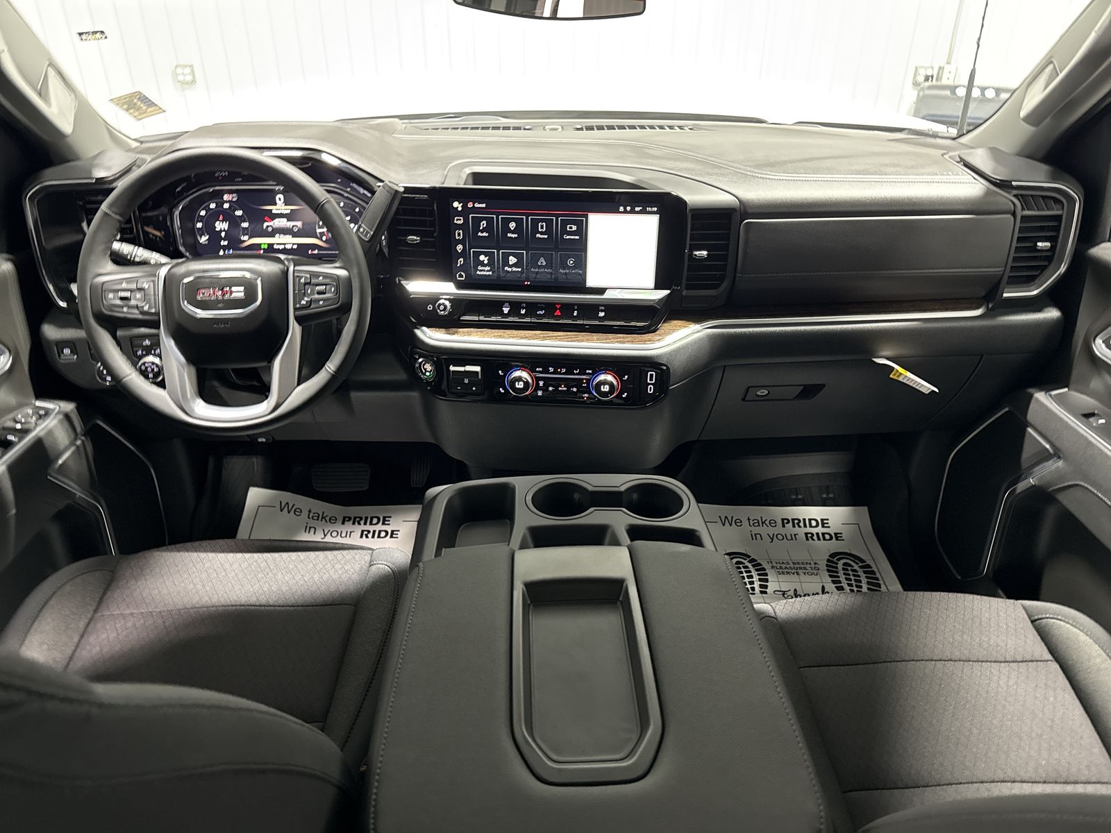 2026 GMC Sierra 3500 HD SLE DRW