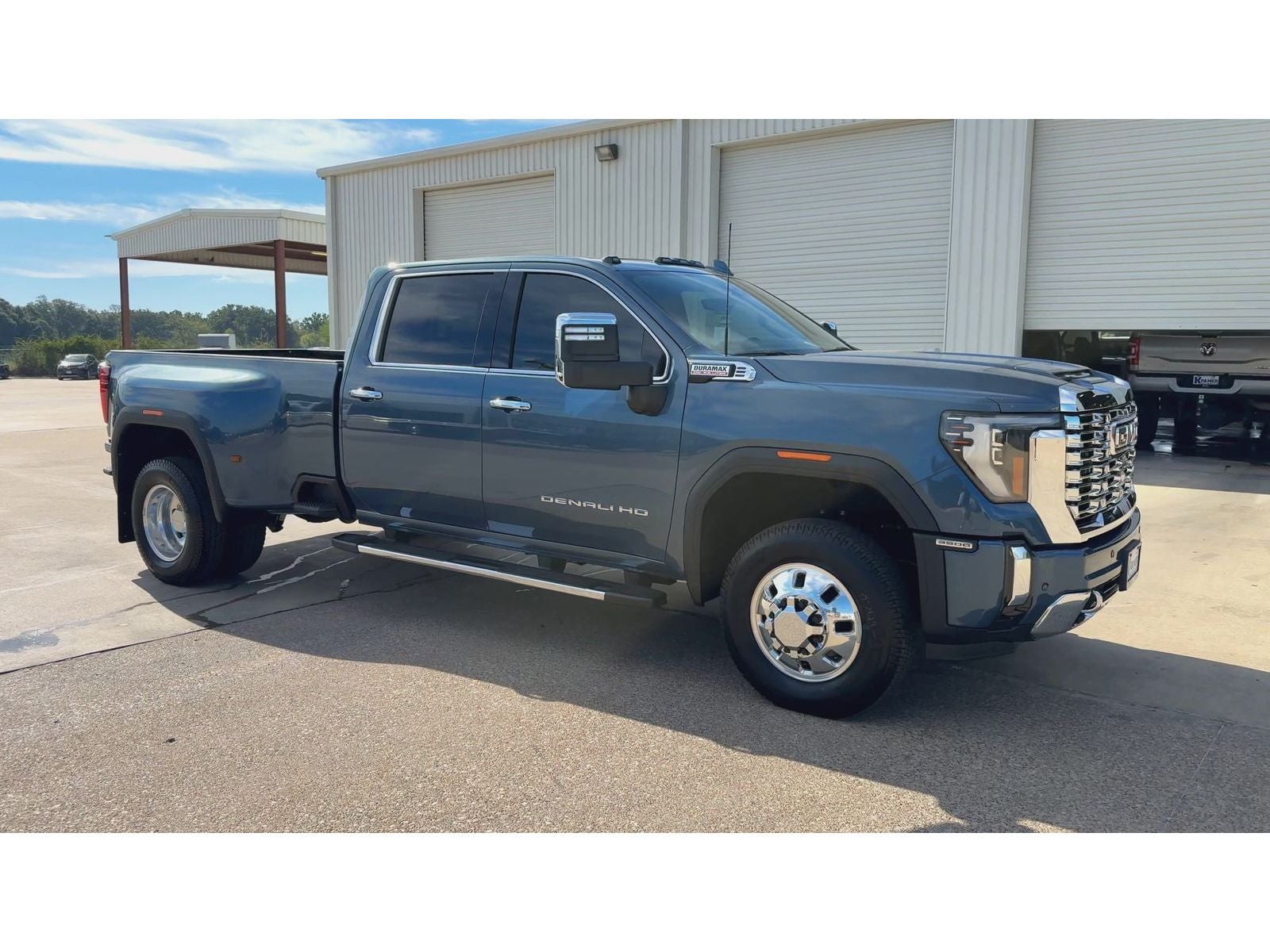 2026 GMC Sierra 3500 HD Denali DRW