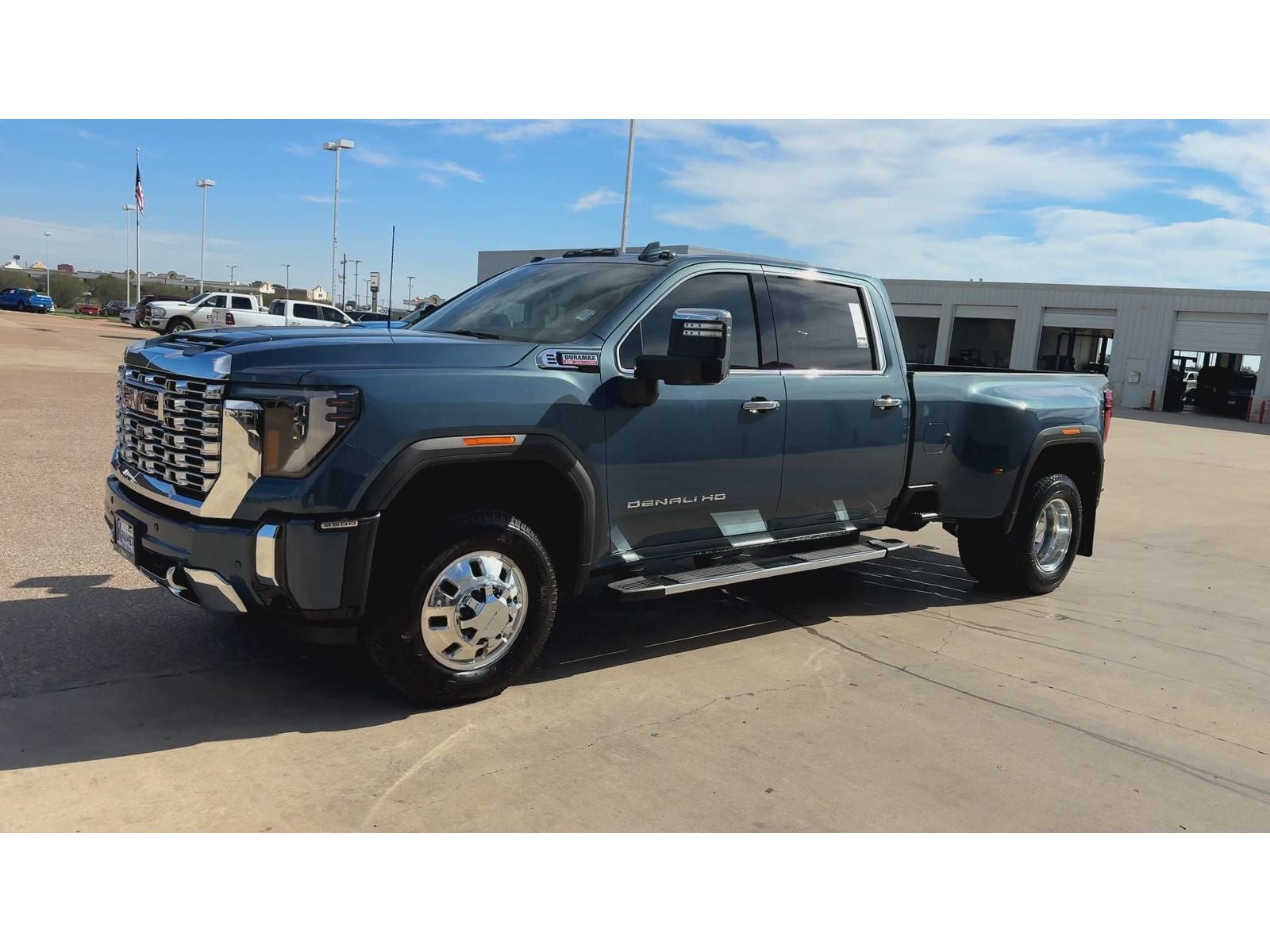 2026 GMC Sierra 3500 HD Denali DRW